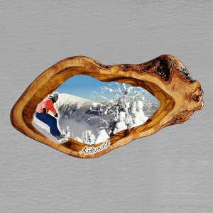 Krkonoše - snowboardista červený - magnet oliva ovál