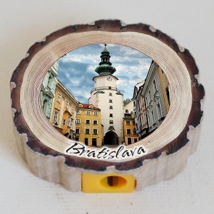 Bratislava - Michalská brána - ořezávátko kůra kulaté