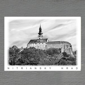 Nitriansky hrad - pohled C6 - černo-bílý