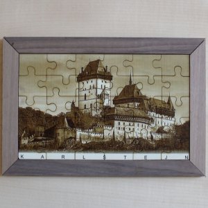 Karlštejn - Hrad - puzzle 29cm - sépie - 30dílků