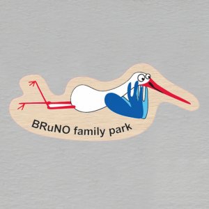 Bruno family park - čáp ležíčí - magnet ořez masiv