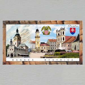 Banská Bystrica - magnet DL trojitý - fontána v popředí - erb anděl