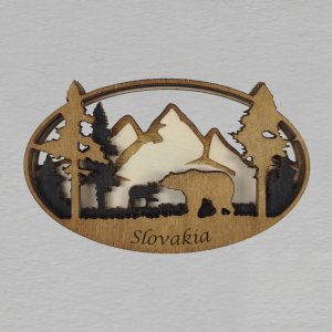 Slovensko - magnet medvěd ovál trojitý